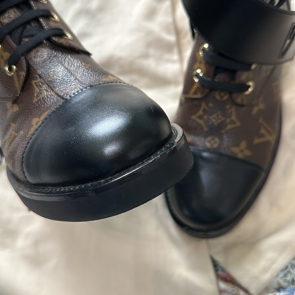 Louis Vuitton wonderland flat ranger boot casual luxury leather - Picture 9 of 9